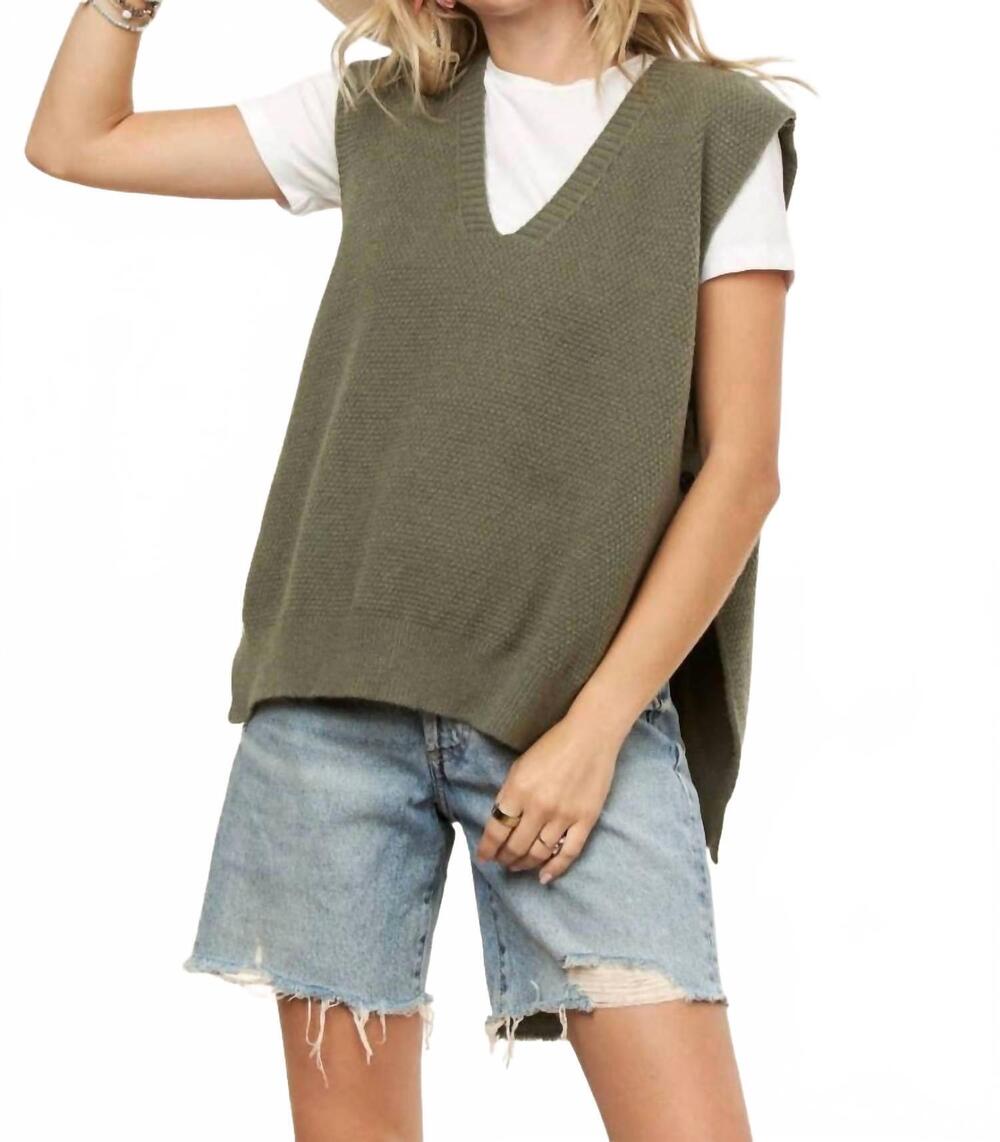 NEW ADORA v-neck boxy vest top in rosepine